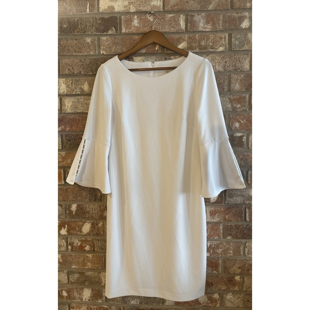 Calvin Klein Women’s White Formal Dress With Pearl Details On The Sleeve Size 12